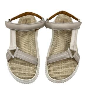 Voile Blanche Lisa Platform sandals size 38 US 8 cream beige Hook-and-loop